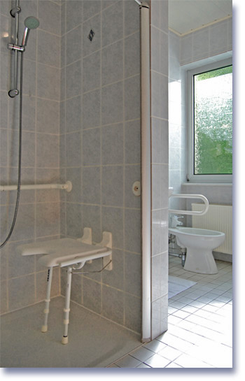 Barrierefreies G�stezimmer - Badezimmereingang