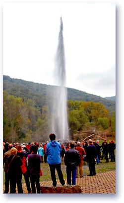 Cold water geyser - with its up to 60m high fontaine