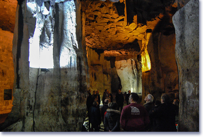 Gruppenführung 32 m unter der Oberfläche - Die Basalt-Felsenkeller unter Mendig - Hier unter Vulkan-Brauerei